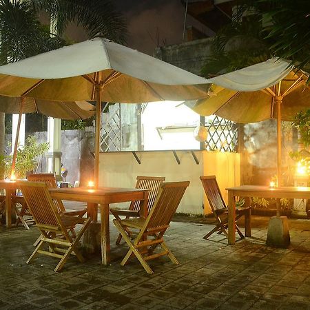 Budget Door Legian Inn Kuta  Luaran gambar