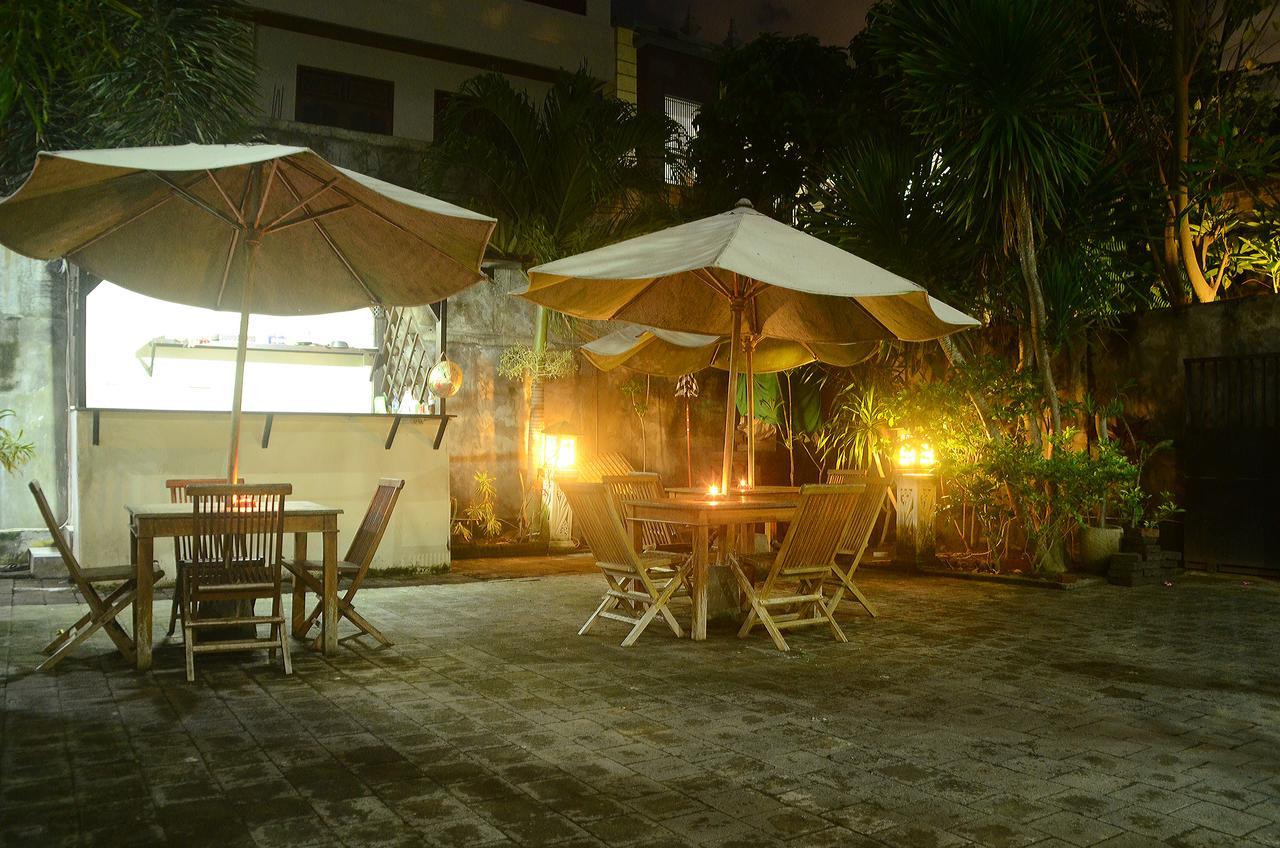 Budget Door Legian Inn Kuta  Luaran gambar