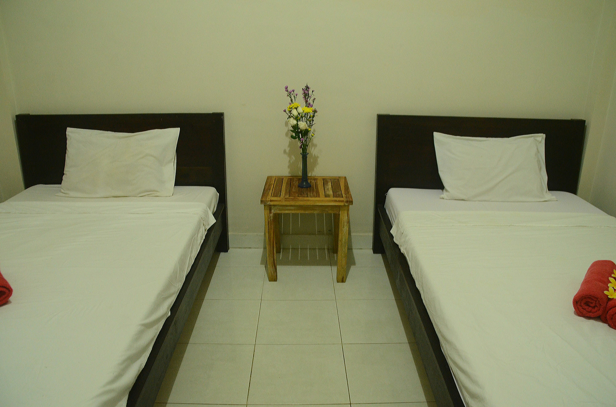 Budget Door Legian Inn Kuta  Luaran gambar