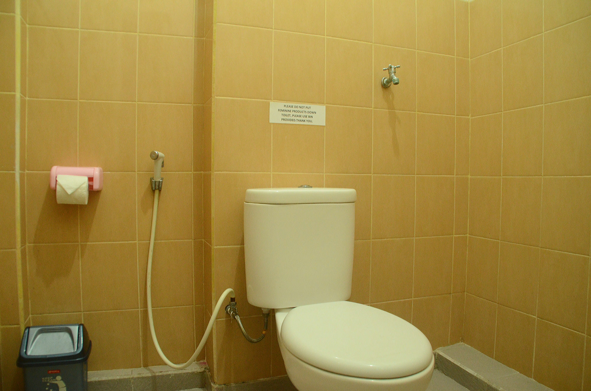 Budget Door Legian Inn Kuta  Luaran gambar